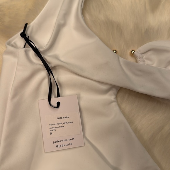 Jade Swim NWT Avery One-Shoulder Asymmetric One Piece Swimsuit White Small - Picture 4 of 9